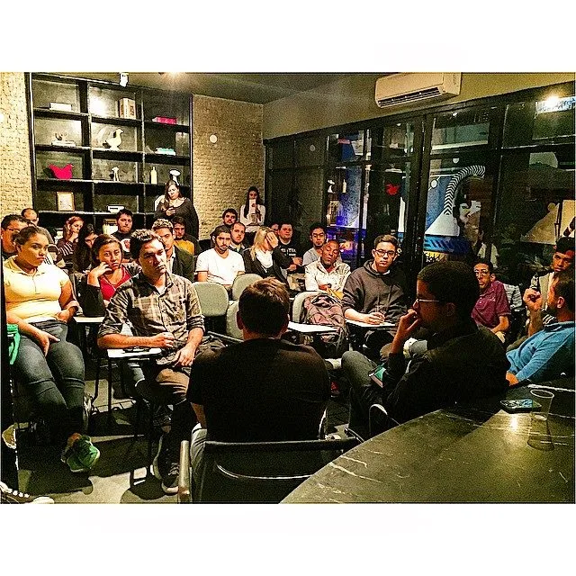 Em debate no Torcedores.com, jornalistas explicam como é ser setorista de um clube