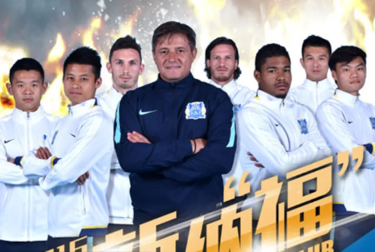 Brasileiro ídolo na Dinamarca chamou atenção dos chineses e hoje brilha ao lado de Zizao