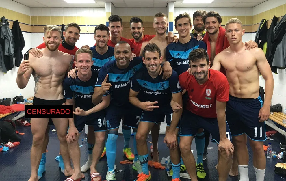 Jogador divulga foto comprometedora de colega de time nas redes sociais; veja