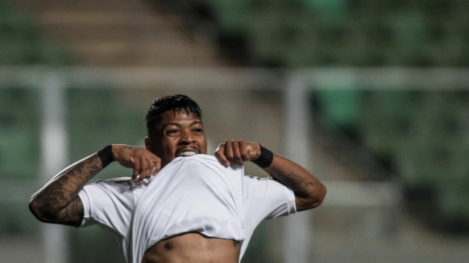 Marinho explica entrevista polêmica em que diz ser torcedor do Palmeiras