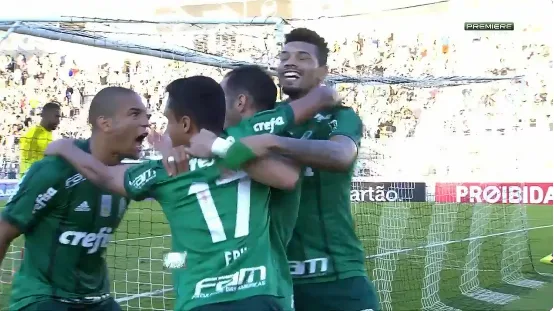 Estreante no Palmeiras, garoto de 17 anos se emociona após a vitória contra a Ponte