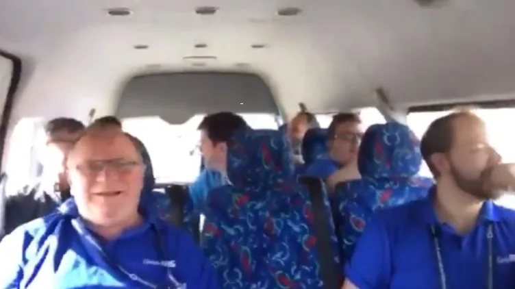 Torcida do Inter se revolta com imitação de jornalista da RBS em vídeo; confira