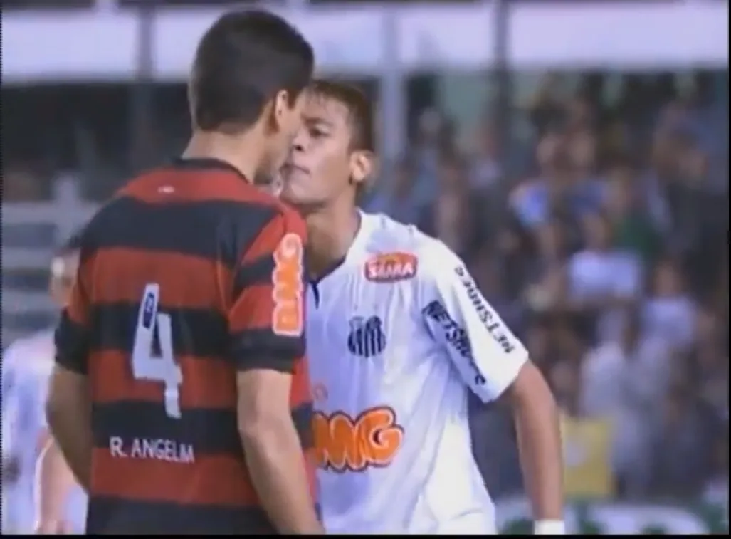 Angelim diz que atrito com Neymar se deu pelo “cai-cai” do atacante e revela: “Eu xinguei primeiro”