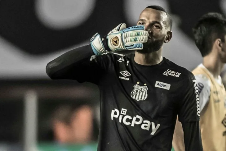 Títulos mundiais e música em “homenagem” ao rival: Santos provoca Palmeiras após vitória Títulos mundiais e música em “homenagem” ao rival: Santos provoca Palmeiras após vitória