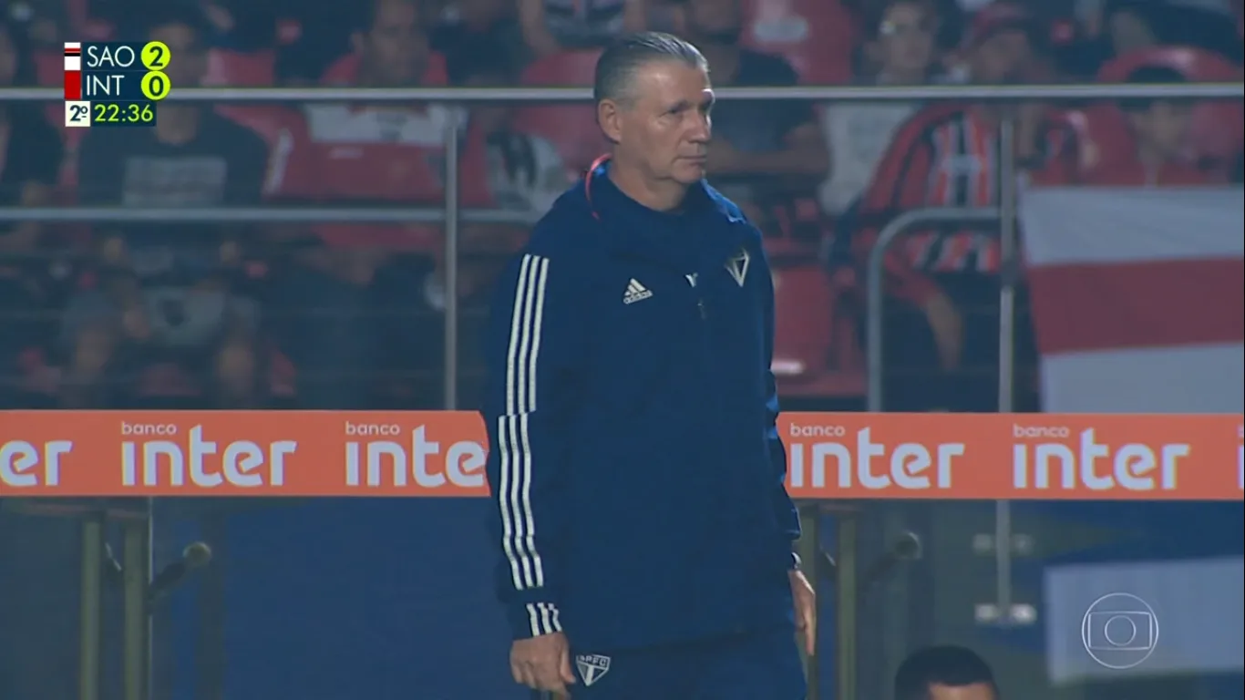 São-paulinos se empolgam com auxiliar Márcio Araújo no comando do Tricolor: “Já posso chamar de Mister?”