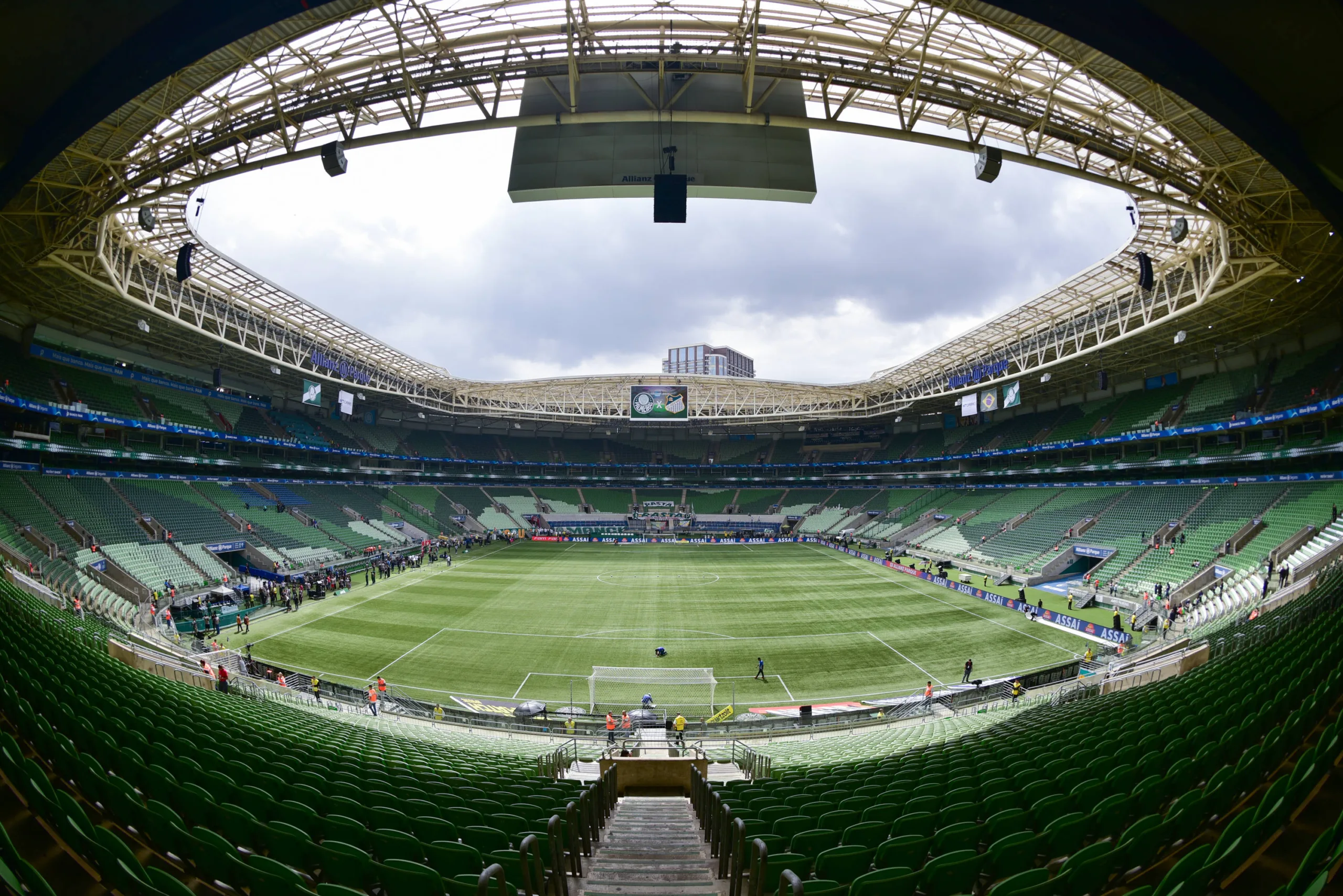 Mauro Beting conta a nova vida no Allianz Parque