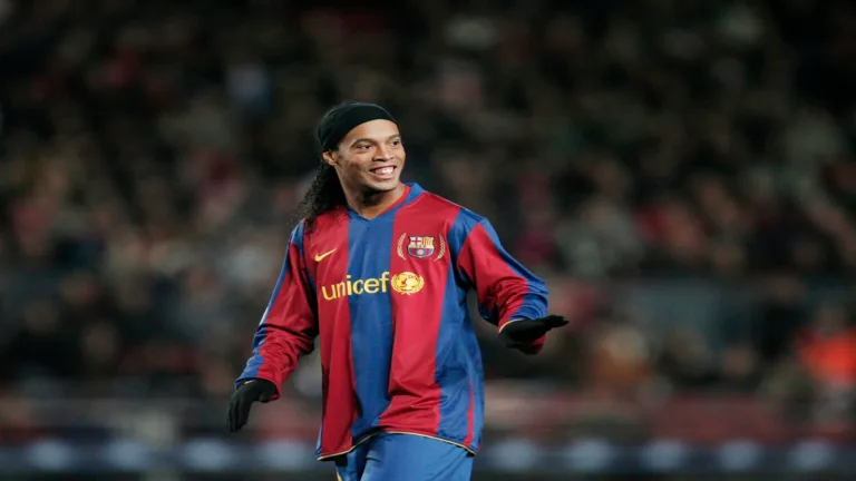 Em quais times Ronaldinho Gaúcho jogou?