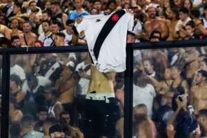 Murilo Rosa, Fátima Bernardes e Whindersson: 12 personalidades que torcem para o Vasco