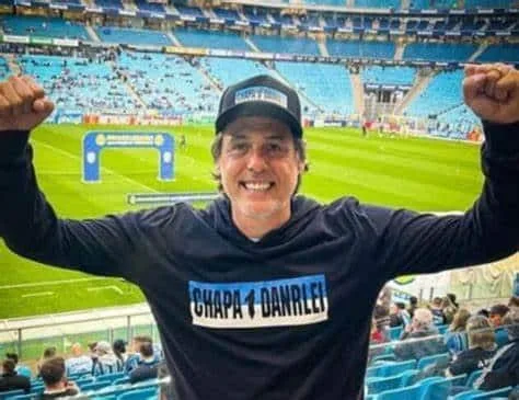 Ídolo do Grêmio, Danrlei dá invertida em torcedor do Flamengo em post sobre Suárez