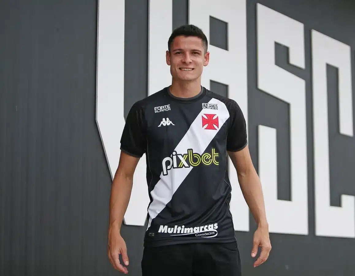 Vasco acerta saída de jogador para o futebol paulista