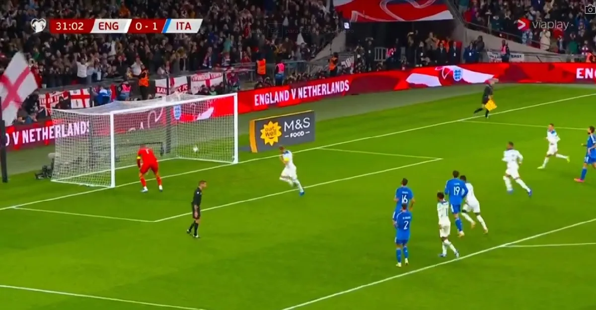 Itália inaugura o marcador e Inglaterra conquista a virada no segundo tempo; assista