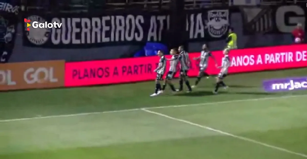 Hulk marca de pênalti e garante vantagem do Atlético Mineiro sobre o Red Bull Bragantino; veja