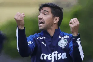 Heverton Guimarães pede saída de Abel Ferreira do Palmeiras: “Não tô suportando”
