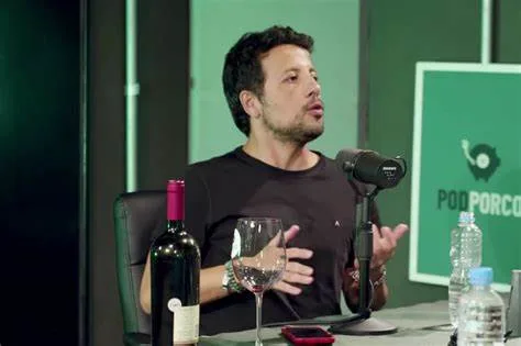 André Hernan revela que Palmeiras negocia com três jogadores; veja nomes