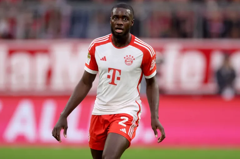 Com contrato no fim, zagueiro do Bayern desperta interesse de rivais europeus