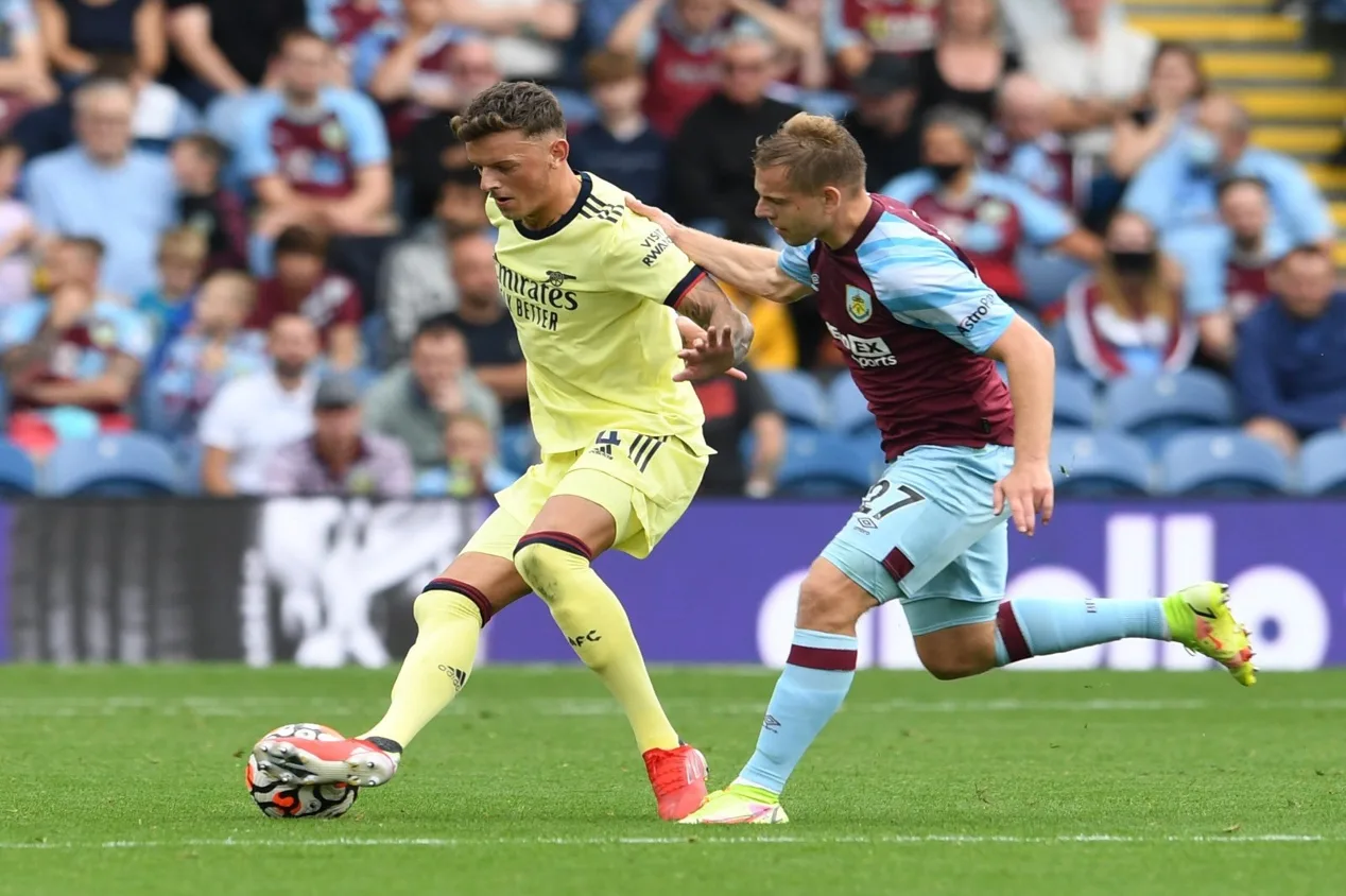 Ben White reforça desejo de renovação com o Arsenal