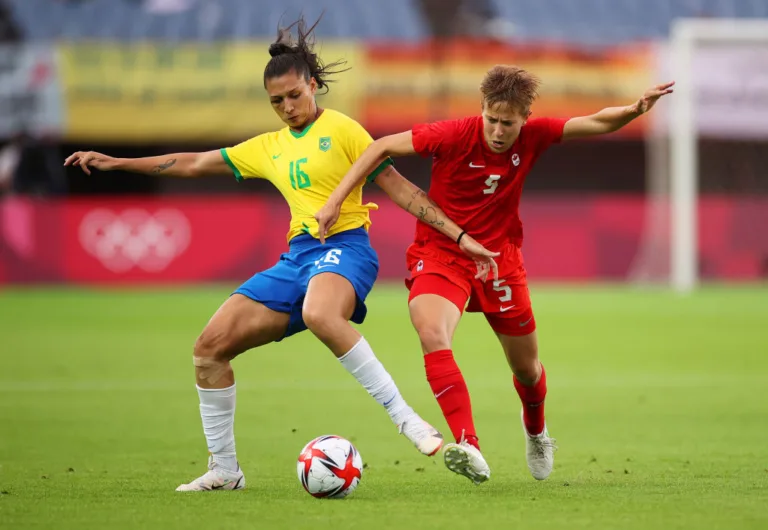 Seleção brasileira feminina faz no fim e vence o Canadá   