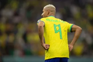 Entenda o que é verdade e o que não é na “crise de centroavantes” da seleção brasileira