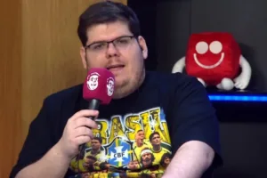 Casimiro pede desculpas e admite erro em chamada do Paulistão na CazéTV: “Surreal”