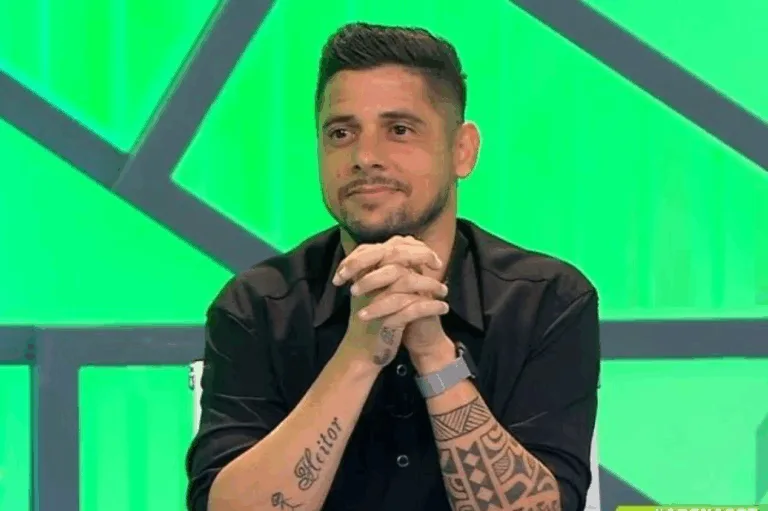 Cicinho crava quatro rebaixados do Brasileirão e surpreende: “Minha opinião”