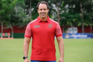 Portuguesa anuncia novo treinador