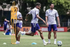 Preparação para o próximo jogo do Cruzeiro deve ser fora de BH; entenda