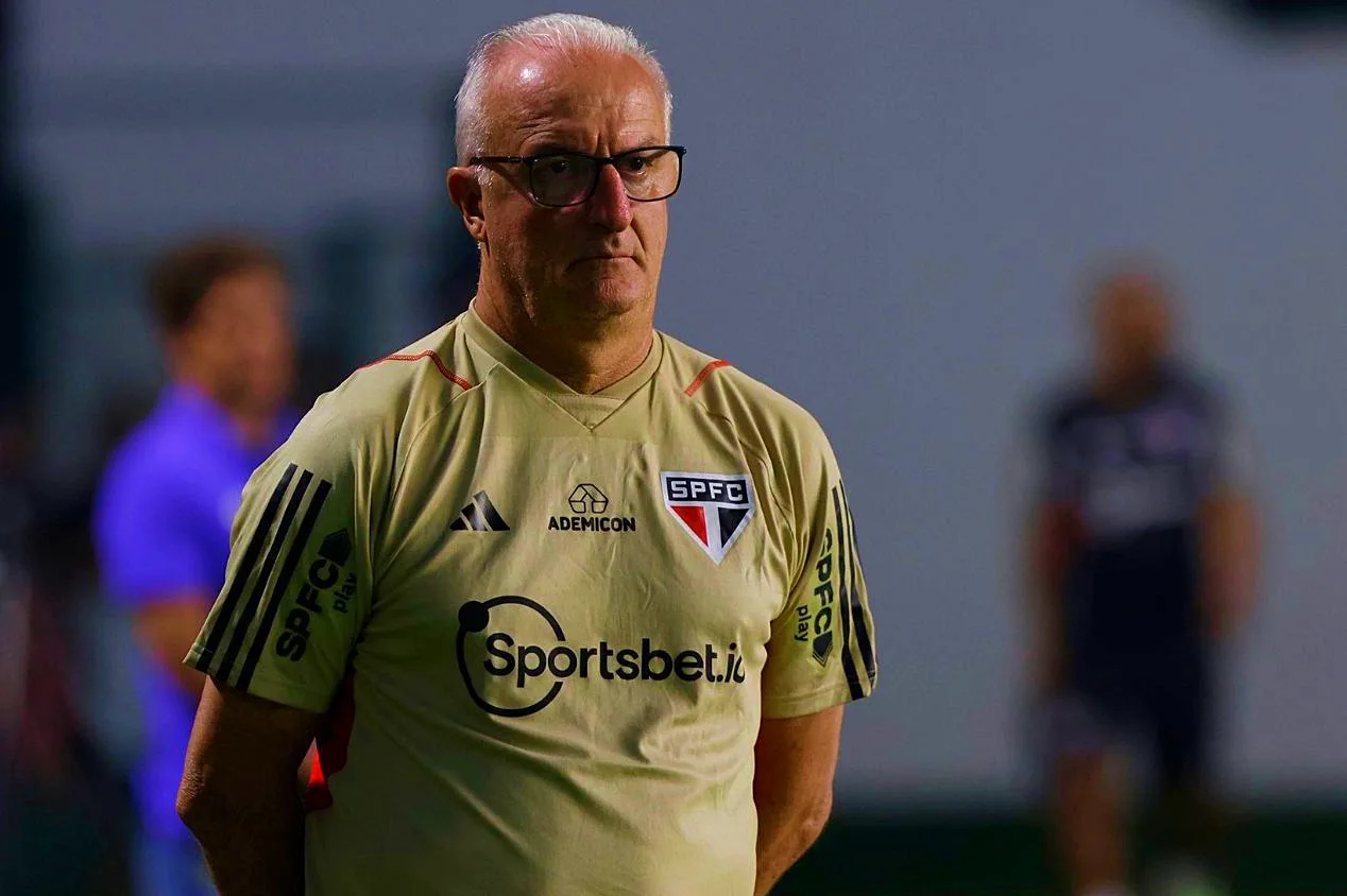 São Paulo: Dorival Júnior ganha “dor de cabeça” para clássico contra o Palmeiras