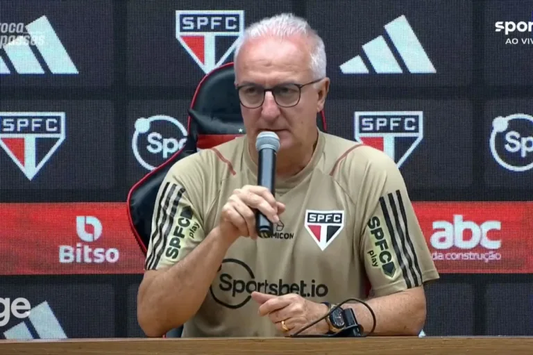 Dorival diz não ver São Paulo ‘pressionado’ por não vencer fora