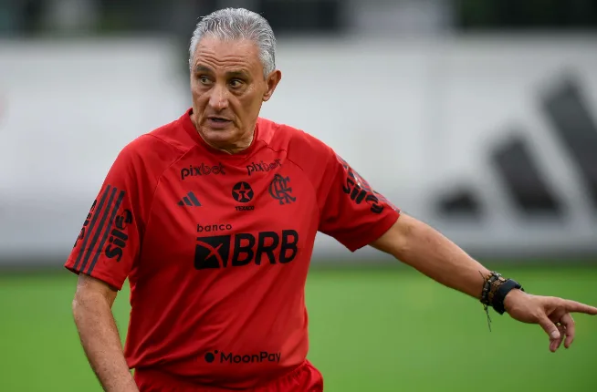 Flamengo discute elenco 2024 e define primeiras saídas do clube