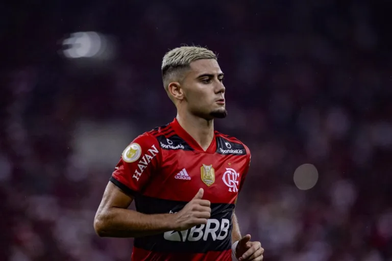 Entenda a “superstição” envolvendo Andreas Pereira, ex-Flamengo, e Kaká