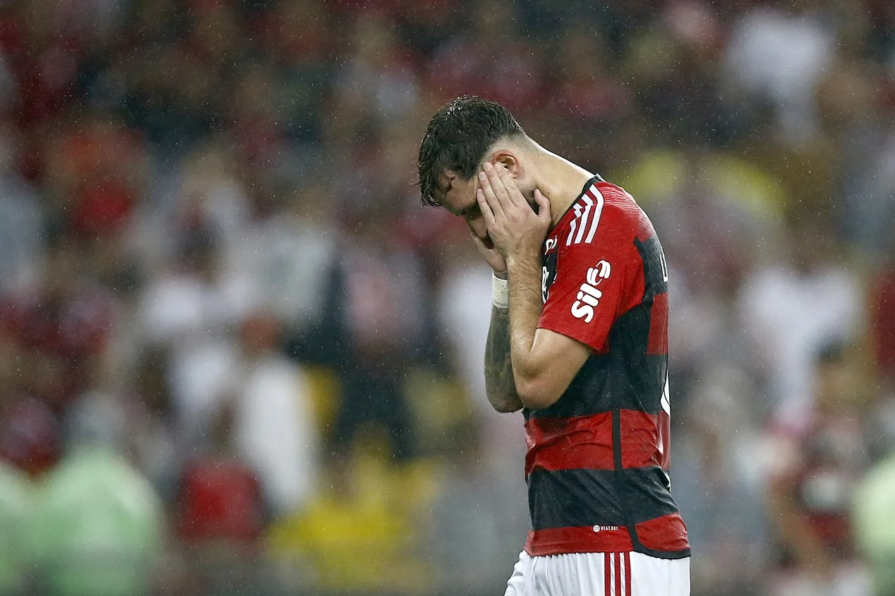 Léo Pereira cita ‘apagão’ do Flamengo contra o Grêmio: “Fica difícil buscar”