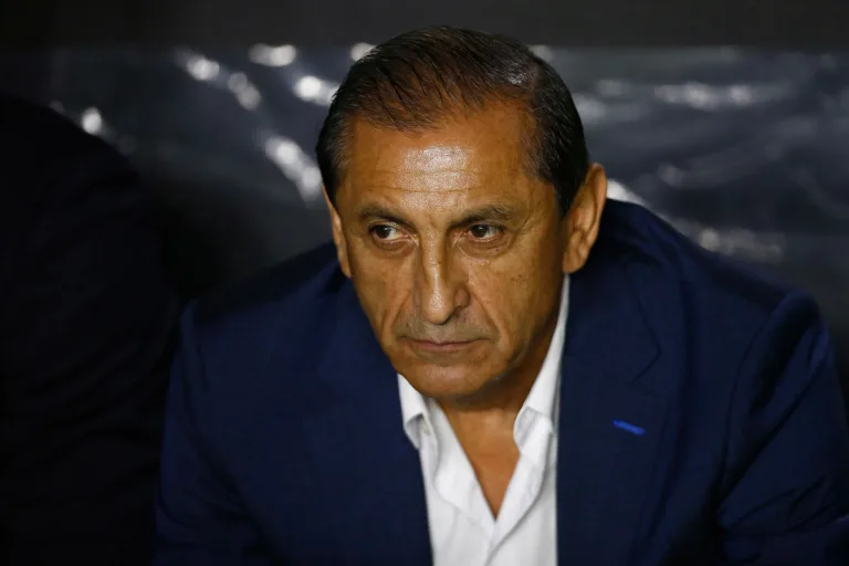 Ramón Díaz lamenta derrota para o Internacional e cobra tranquilidade ao Vasco