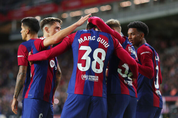 Barcelona sofre, mas garante vitória no final contra o Athletic Bilbao Barcelona sofre, mas garante vitória no final contra o Athletic Bilbao