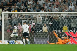 Mauro Cezar detona VAR em Corinthians x Santos: “É espantoso”