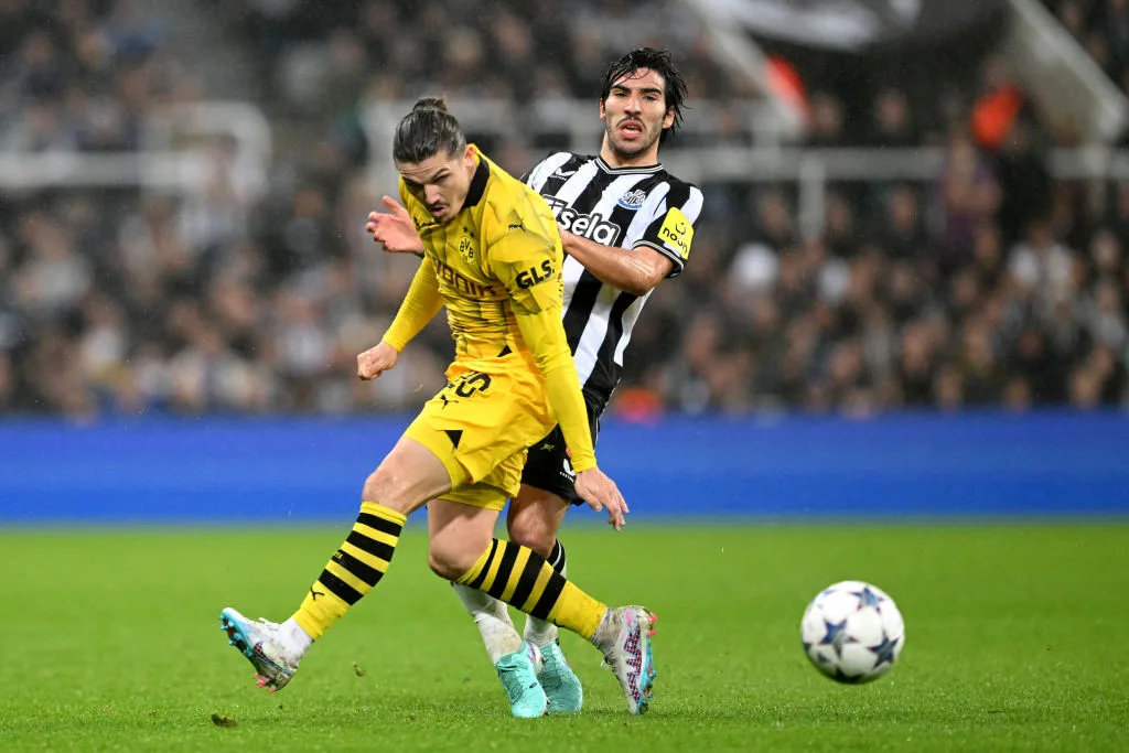 Borussia Dortmund aposta na maturidade para vencer o Newcastle no St. James Park