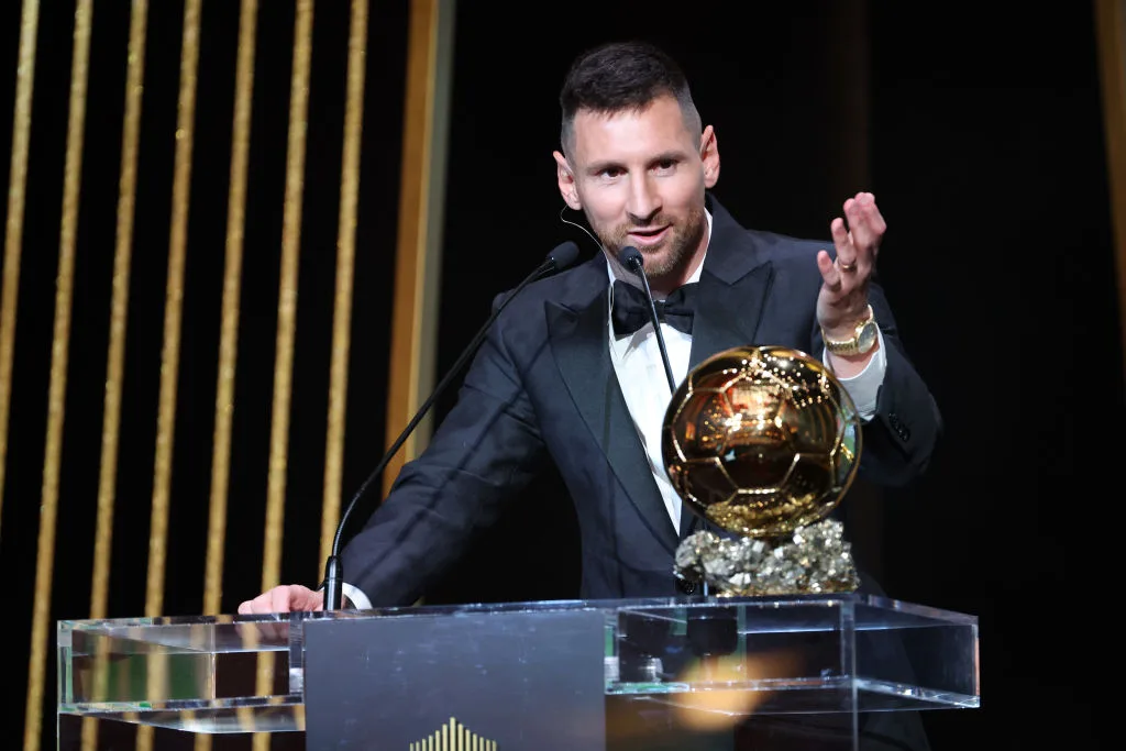 Mauro Cezar detona premiação da Bola de Ouro para Messi: “Chato”