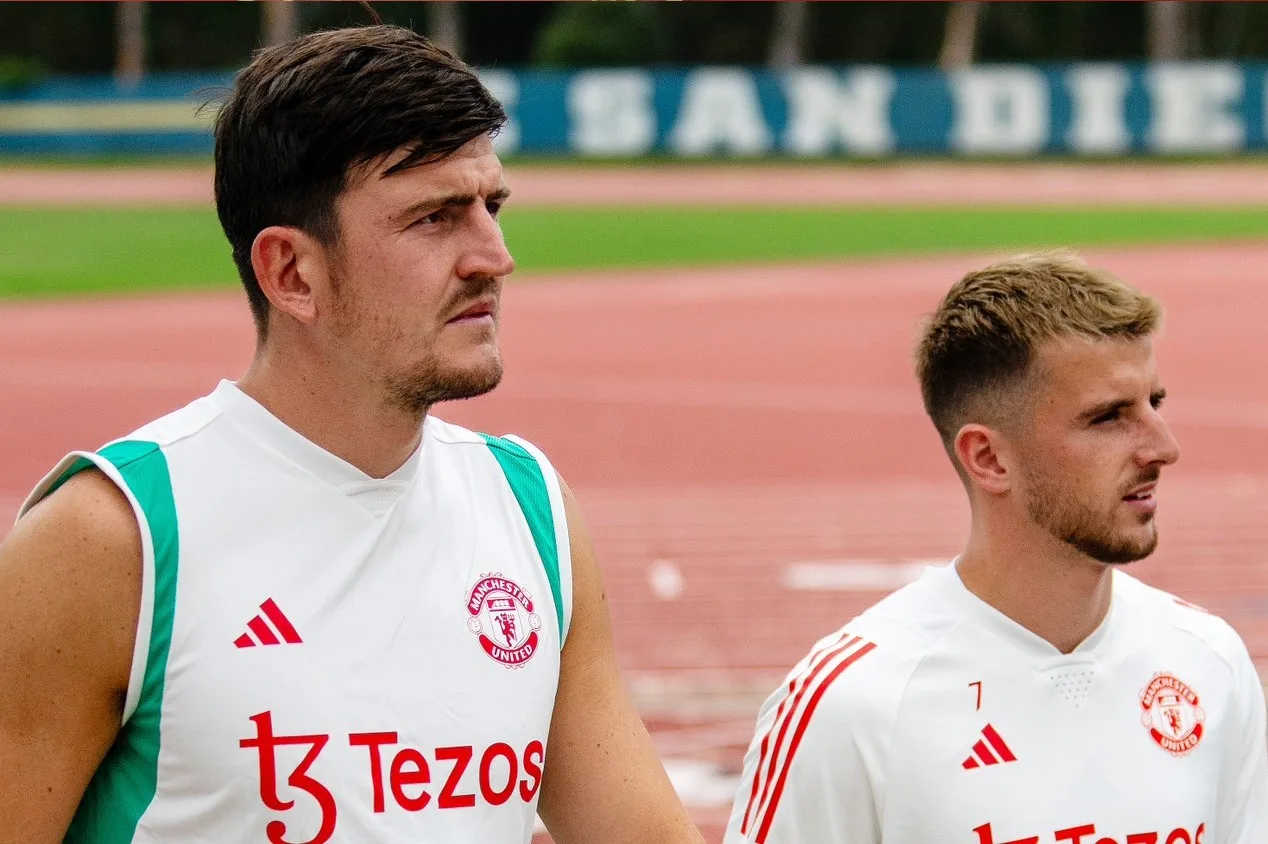 Maguire comenta sobre dificuldade na temporada: “Manchester United sempre exige vencer”