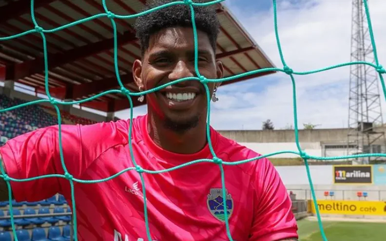 Flamengo pode lucrar quantia milionária com Hugo Souza; veja o valor