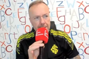 Baldasso critica Coudet e pede saída de jogador após derrota do Internacional para o Coritiba