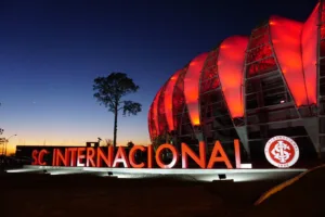 Mercado da bola: Internacional se aproxima de atacante do Brasileirão Série A