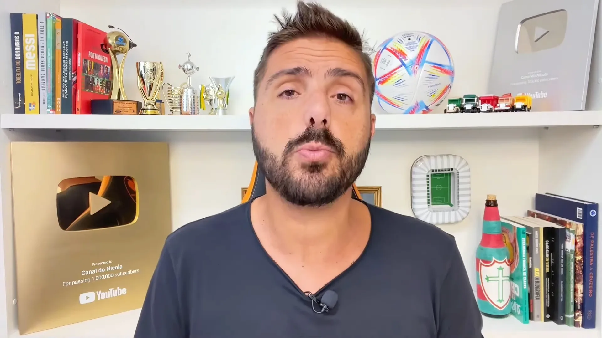Nicola aponta dois times da Série A interessados na contratação do técnico Vojvoda