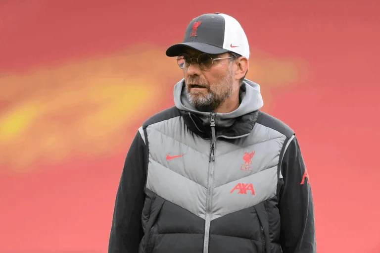 Liverpool tem três desfalques hoje contra o Crystal Palace; veja