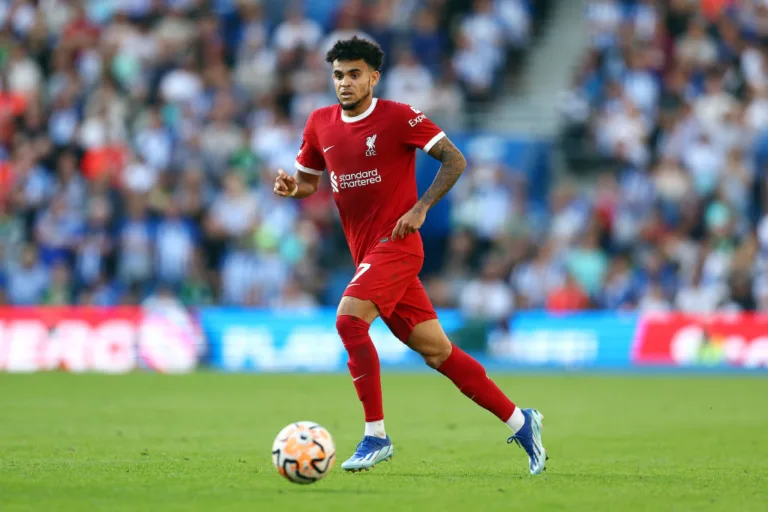 Mãe e pai de jogador do Liverpool são sequestrados; saiba mais