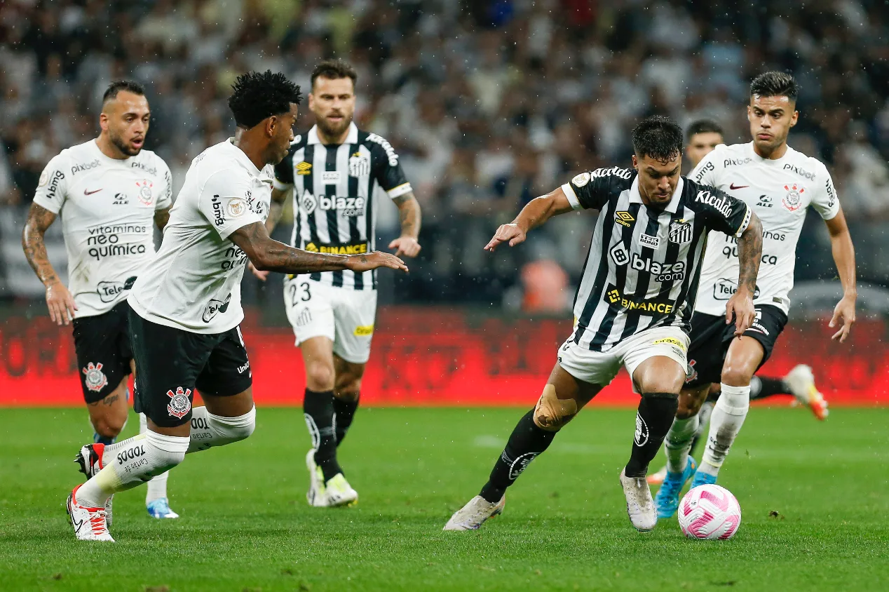 Mano diz que Corinthians ‘deu uma pipocada’ no clássico contra o Santos