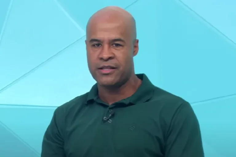 Marcos Assunção não perdoa e cobra atitude de Leila no Palmeiras: “Abel faz milagre”