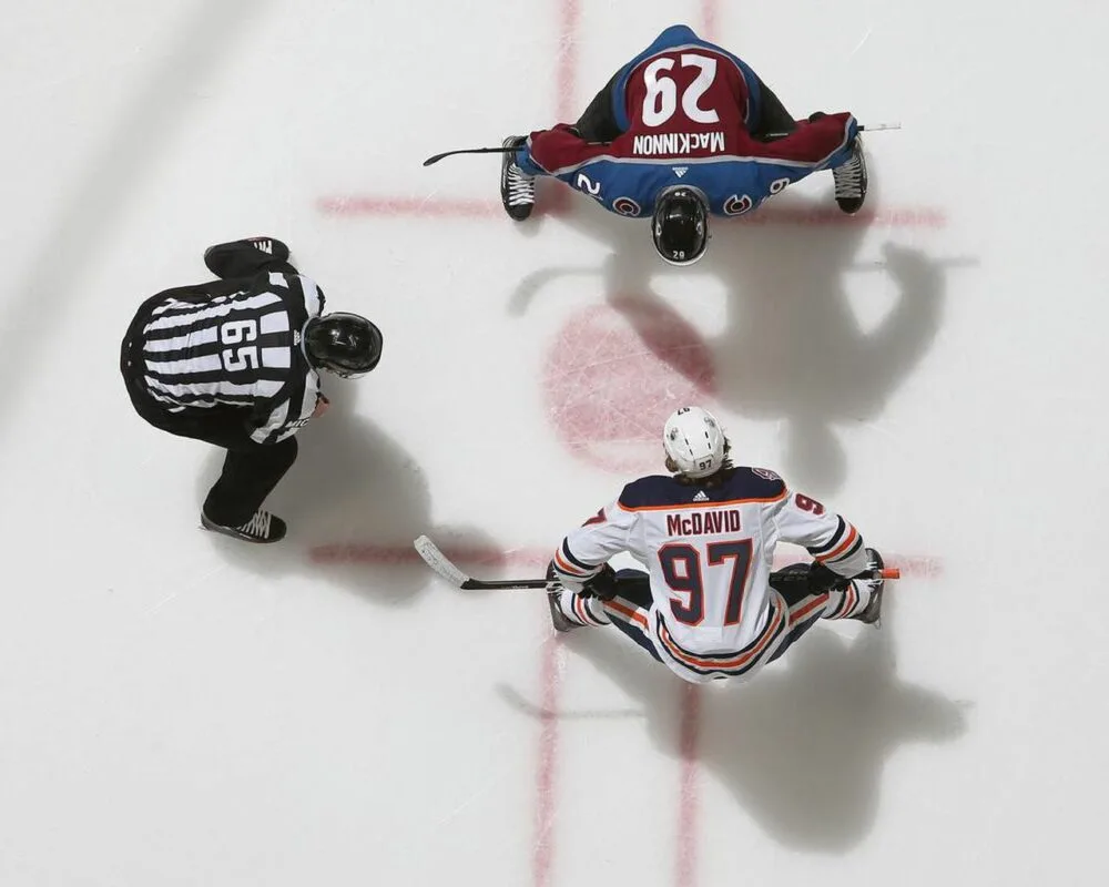 NHL elege melhores jogadores para temporada 2023-2024