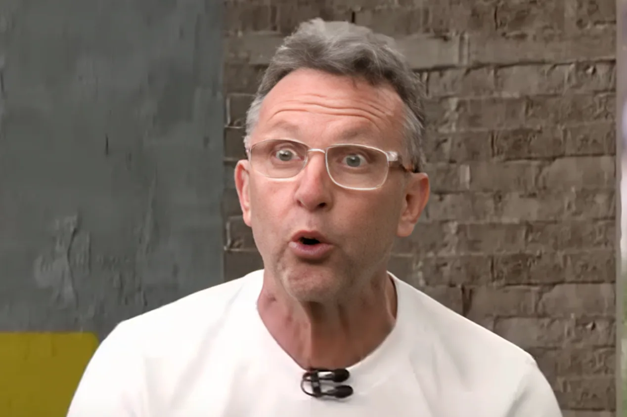 Neto aponta jogador “rejeitado” por Abel Ferreira no Palmeiras: “Ele não gosta”