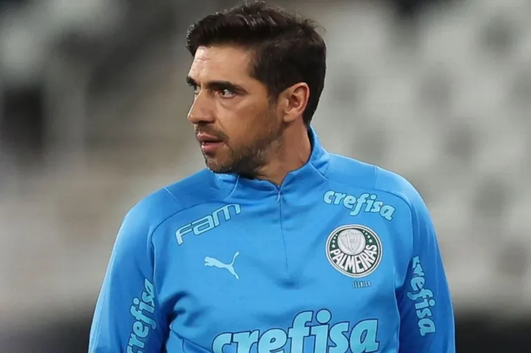 Palmeiras terá dois desfalques e mudanças contra o Bragantino; veja as baixas