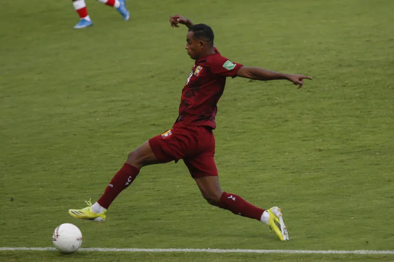 Palpite Venezuela x Chile – Eliminatórias da Copa do Mundo 2026 – 17/10/2023