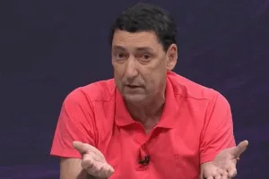 PVC aponta favorito entre São Paulo e Corinthians na Copa do Brasil: “Não mudou”